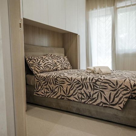 L'Albero Di Giada Apartment Бари Екстериор снимка