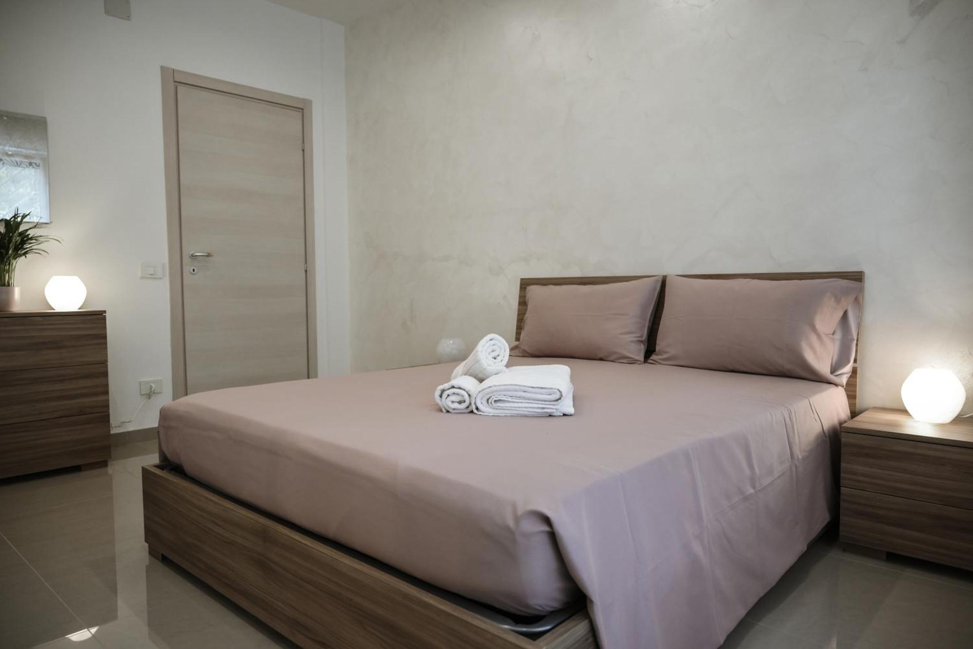 L'Albero Di Giada Apartment Бари Екстериор снимка