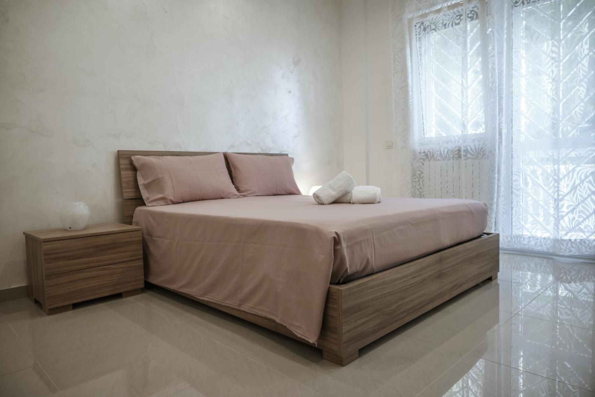 L'Albero Di Giada Apartment Бари Екстериор снимка