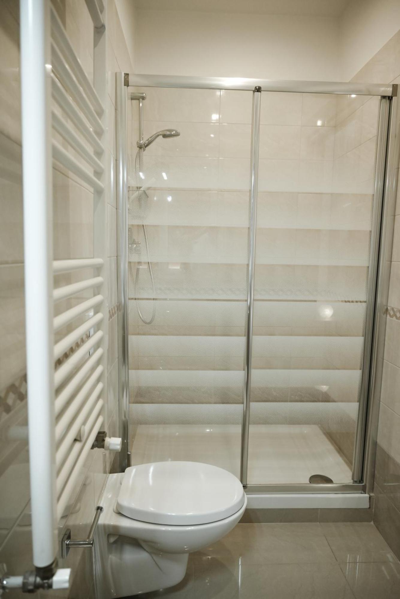 L'Albero Di Giada Apartment Бари Екстериор снимка