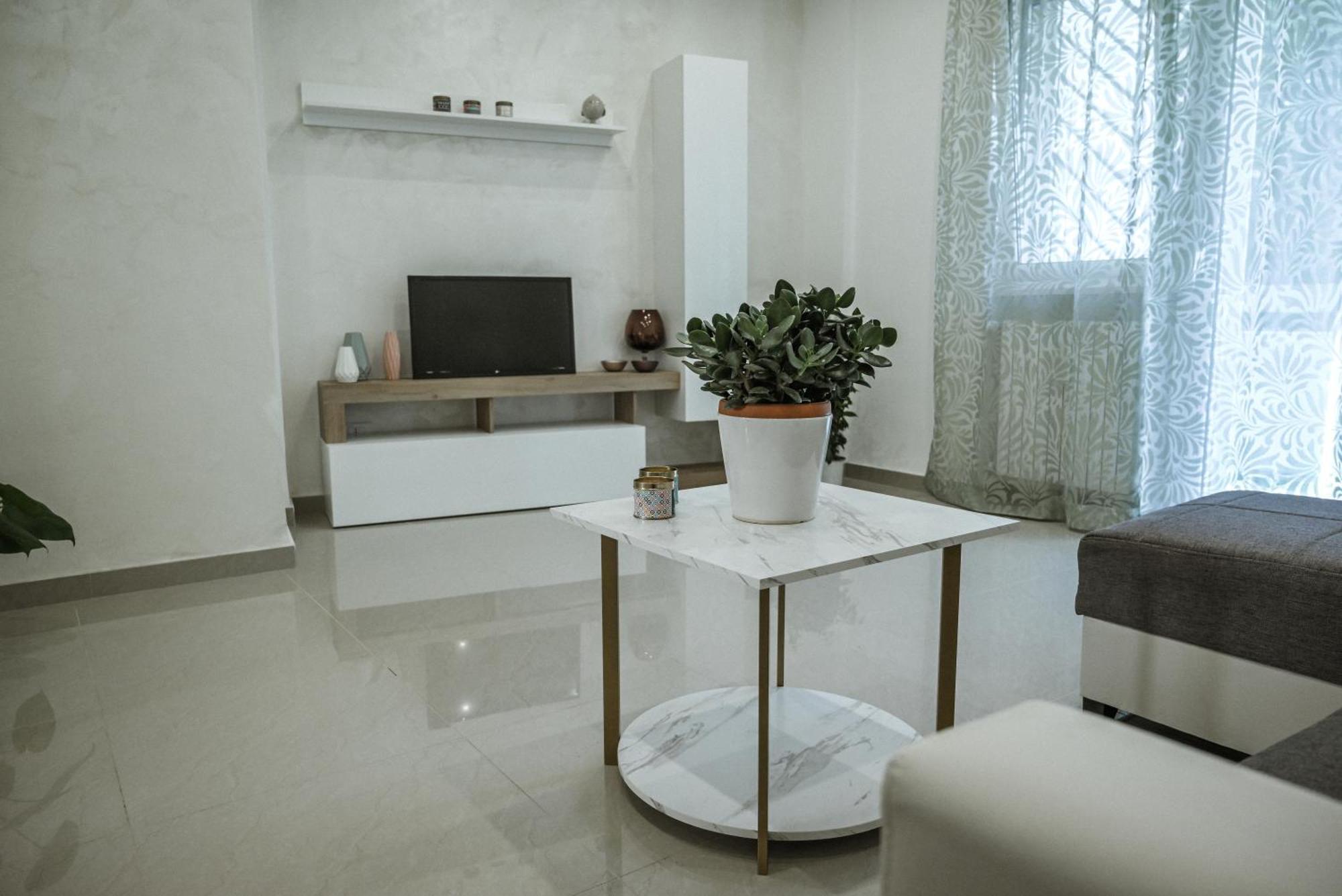 L'Albero Di Giada Apartment Бари Екстериор снимка